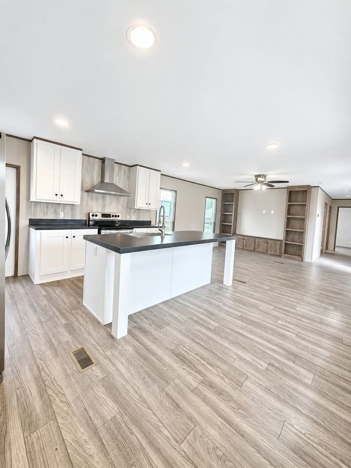 154 Pruitt St #154 - Photo 4 of 11