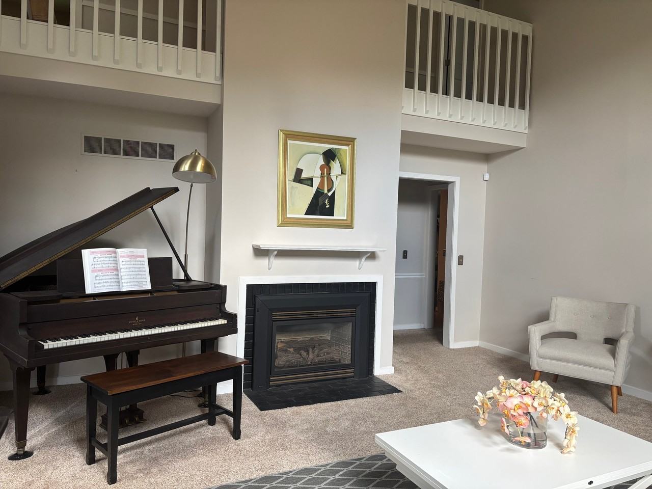 8 E Cardif Ct - Photo 2 of 23