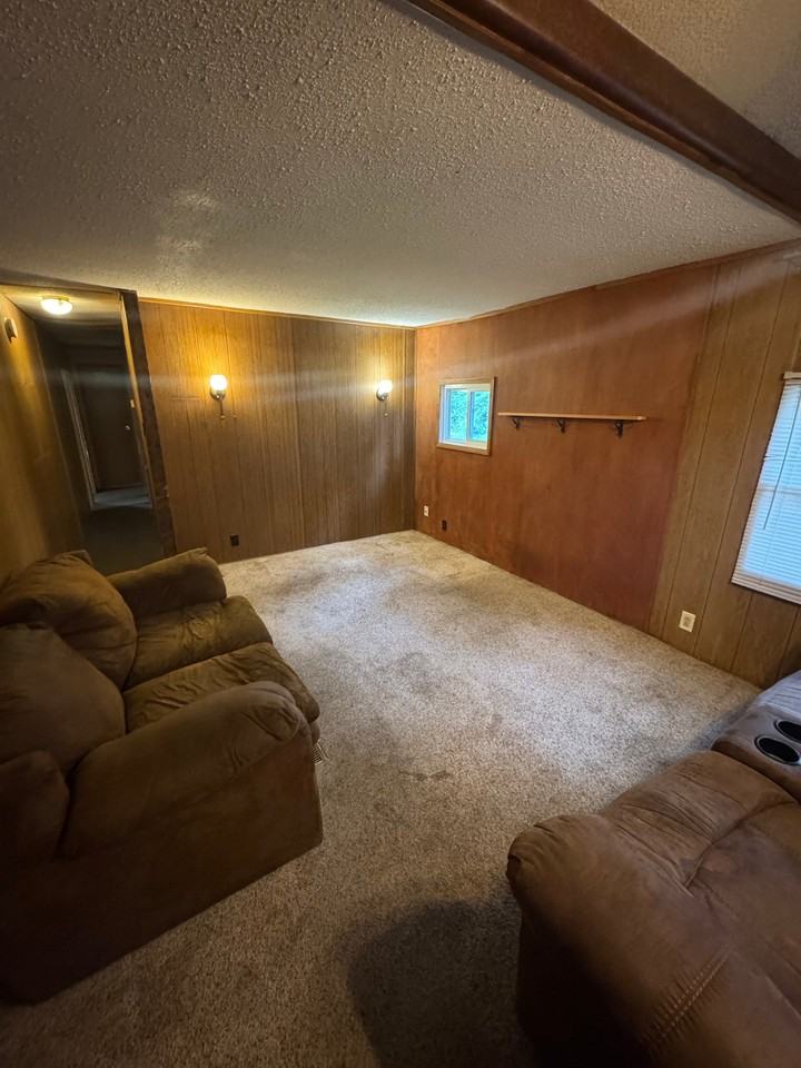 3621 Stuart Blvd - Photo 2 of 11