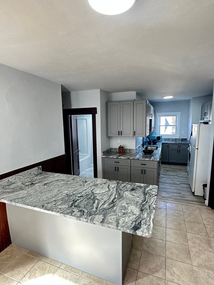 22 Stoughton Ave #1 - Photo 3 of 8