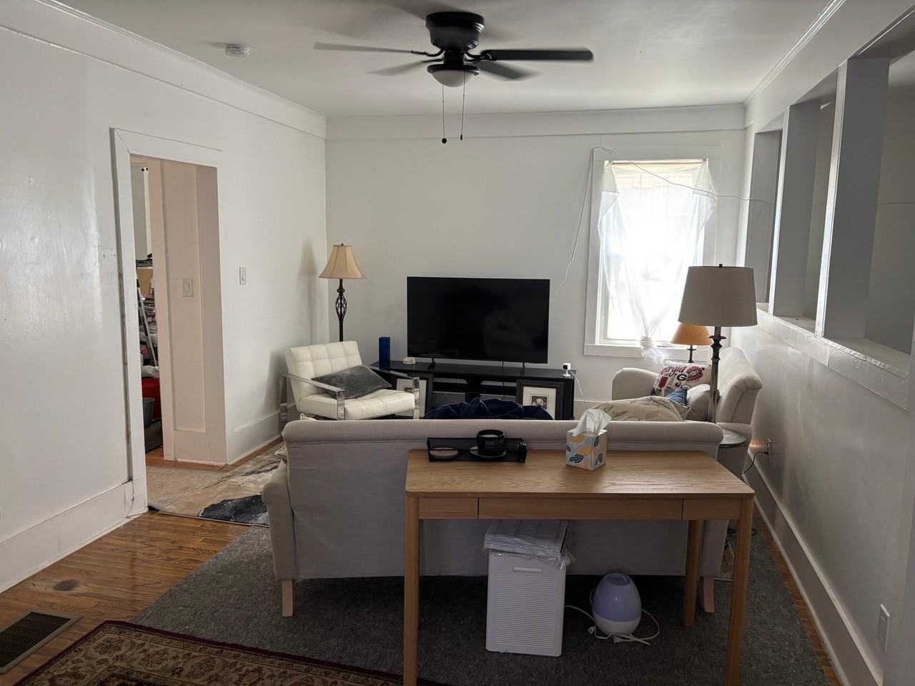 3013 Alston Dr - Photo 3 of 10
