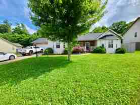128 Lyle Curtis Cir - Photo 1 of 1