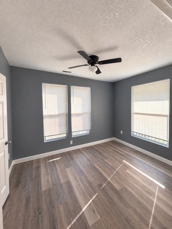 1732 Sw Clay St - Photo 5 of 14
