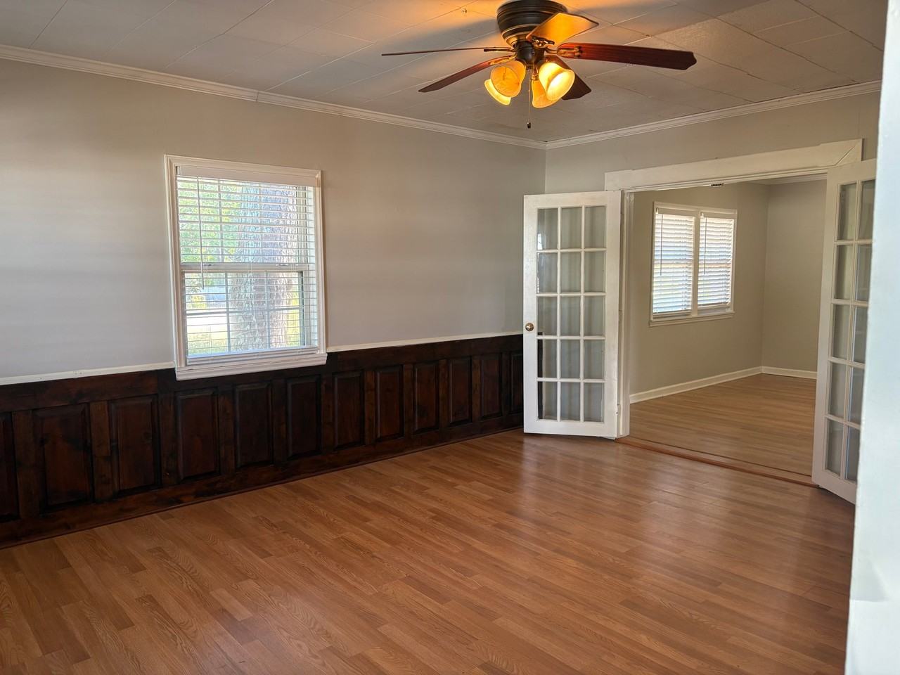 410 E Main St - Photo 5 of 6