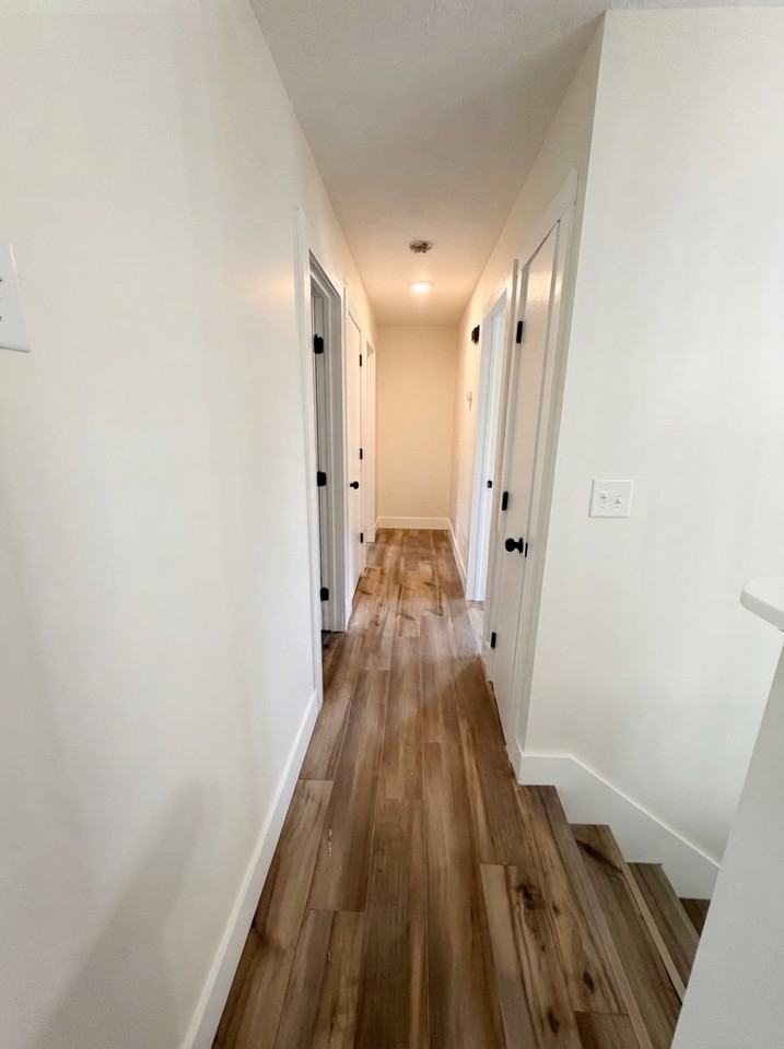 346 Valley View Dr - Photo 5 of 17