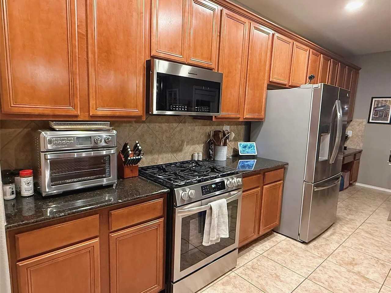 25402 Melody Canyon Ct - Photo 4 of 14