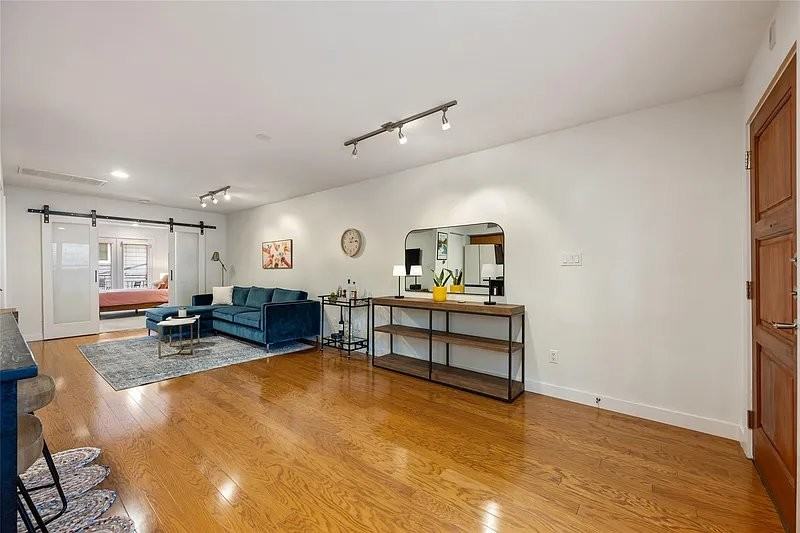 1115 W 10th St #208 - Photo 2 of 19