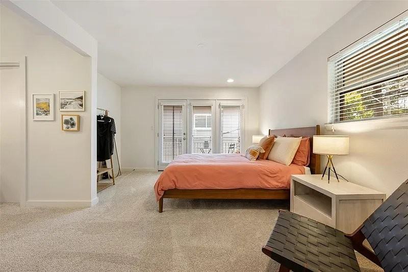 1115 W 10th St #208 - Photo 6 of 19