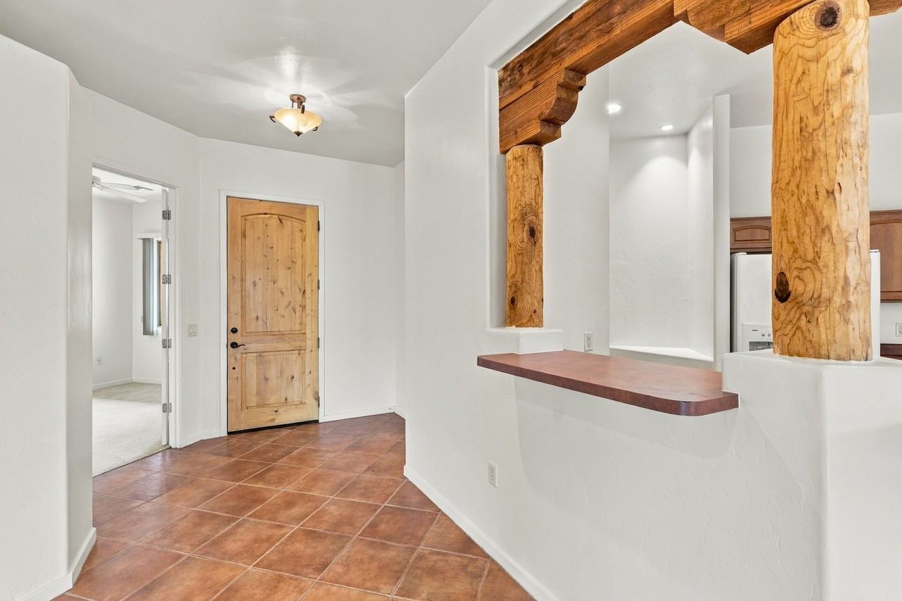 2210 Paseo Tumacacori - Photo 3 of 20