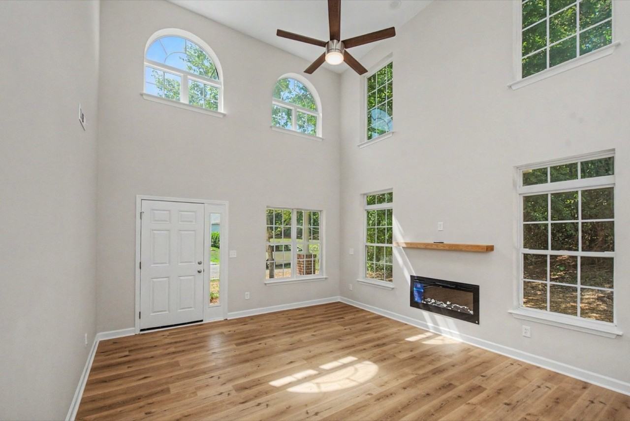 1365 Still Point Ct - Photo 5 of 20