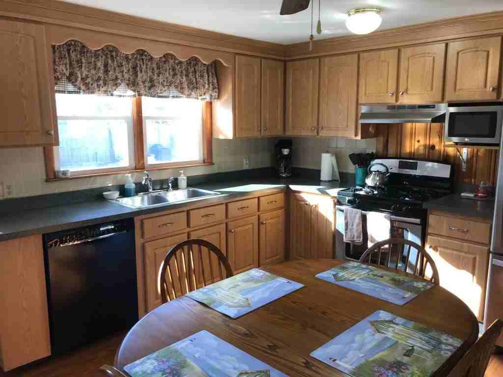 49 Cornell Dr - Photo 6 of 15