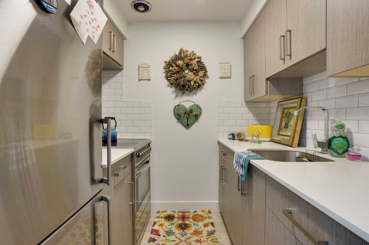 1537 Burnaby Street #203 - Photo 3 of 11