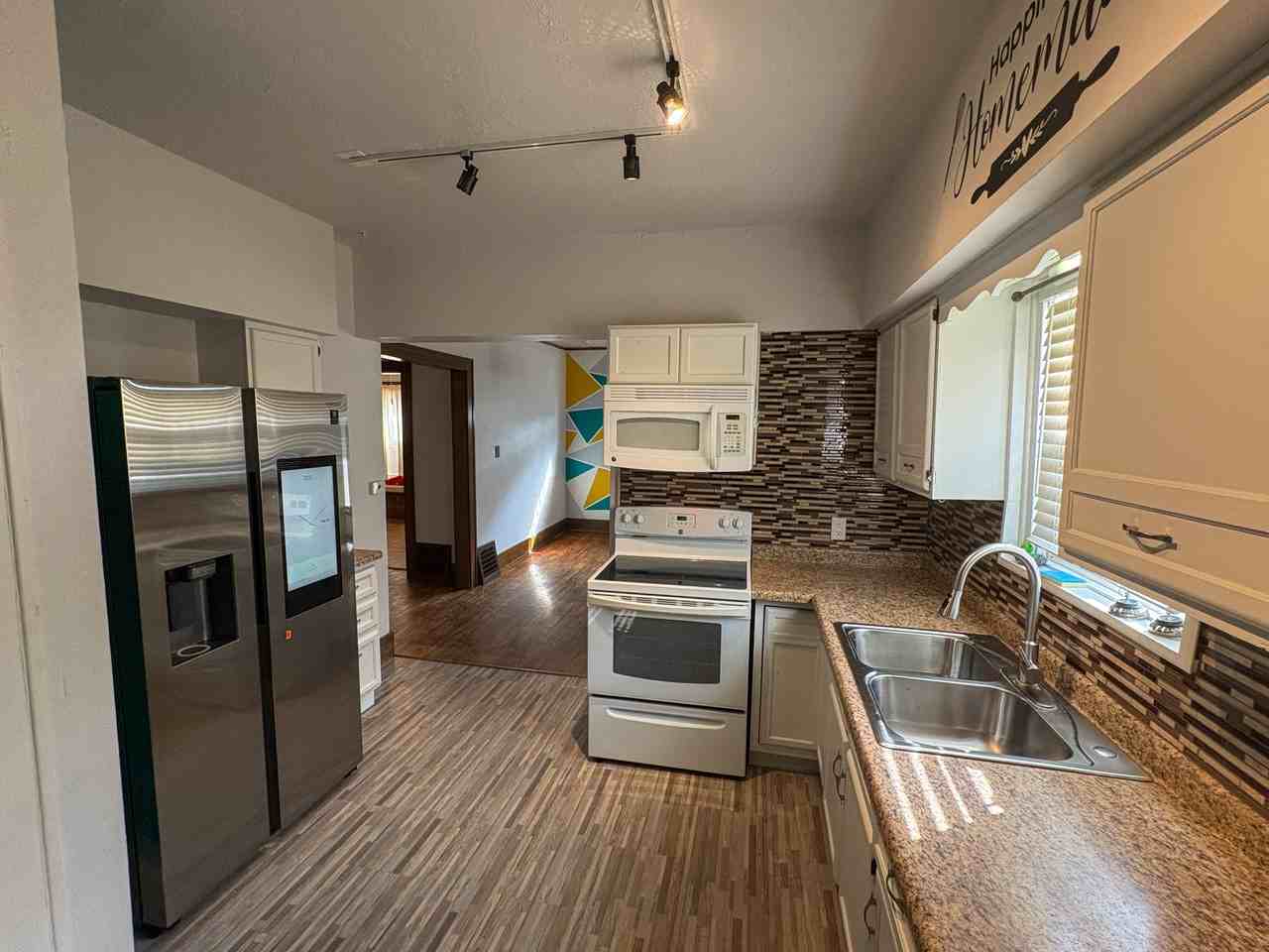 3301 Jennings St #NA - Photo 5 of 15