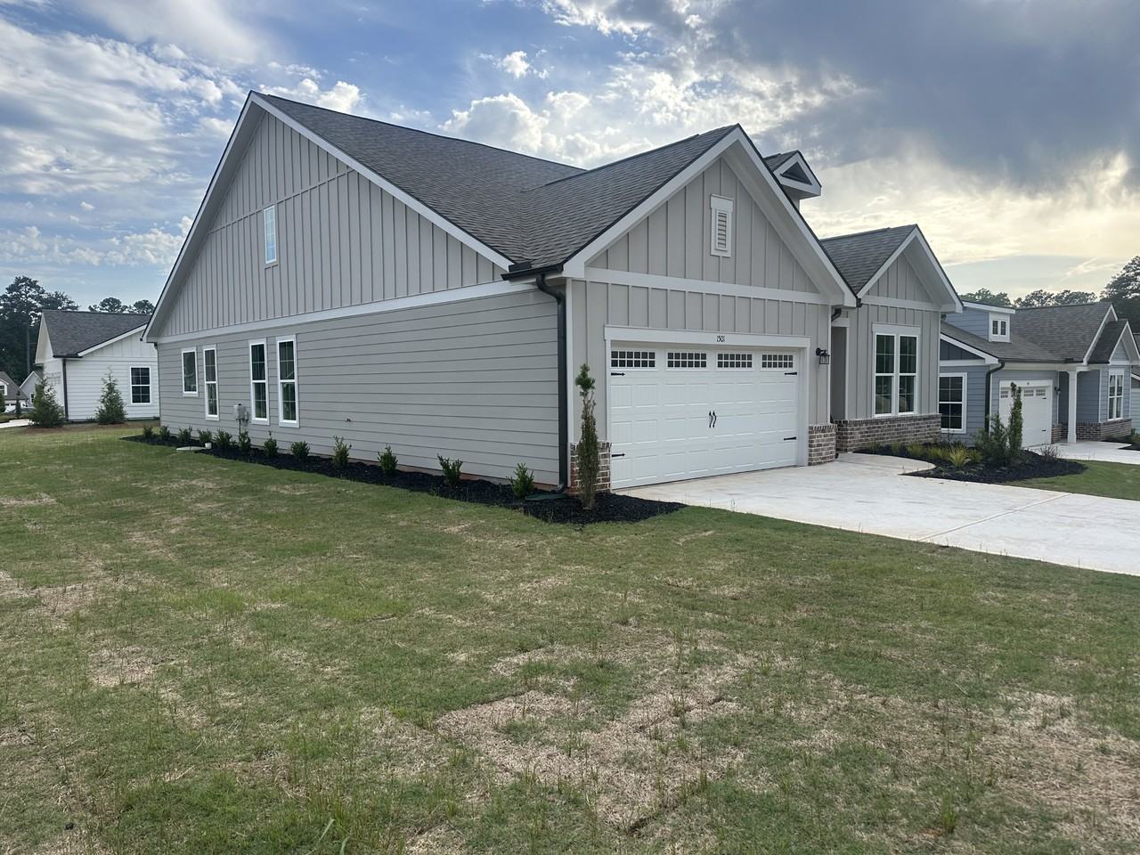 1551 Lake Dr #NA - Photo 2 of 11