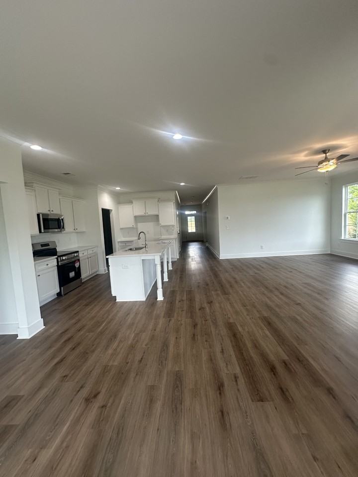 1551 Lake Dr #NA - Photo 5 of 11