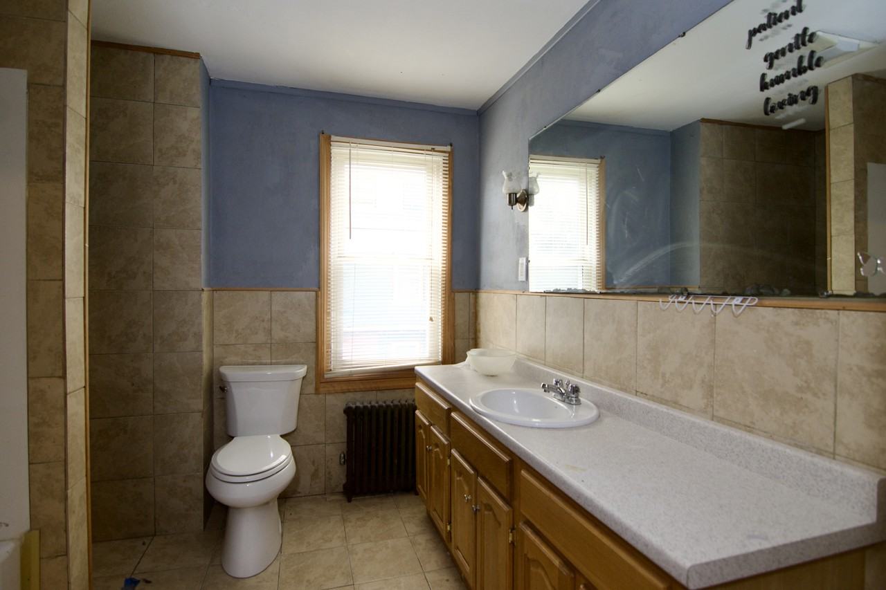 145 Yale St #NA - Photo 6 of 6