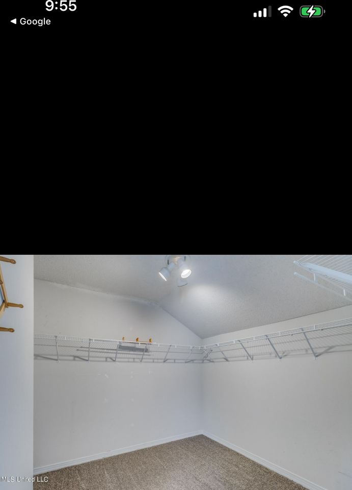 876 Kirkwood Dr #NA - Photo 3 of 14