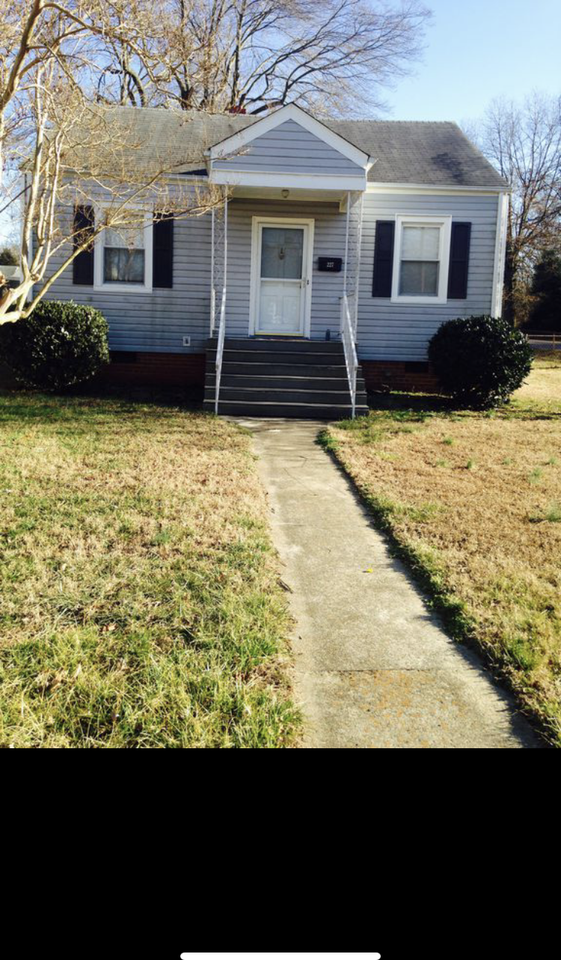 227 S Fern Ave #NA - Photo 3 of 3