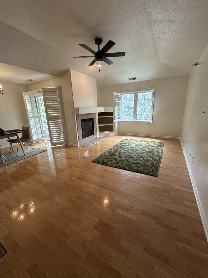 2901 Grand Ave #301 - Photo 4 of 20