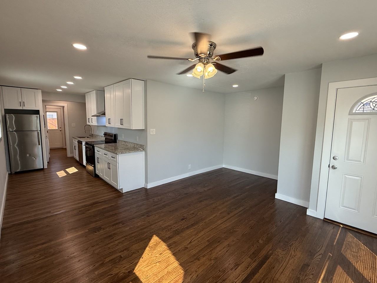 4904 El Campo Ave #2 - Photo 3 of 10