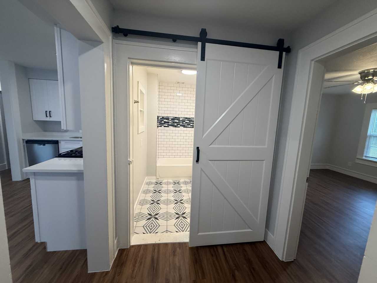 3413 Conway St #NA - Photo 7 of 23