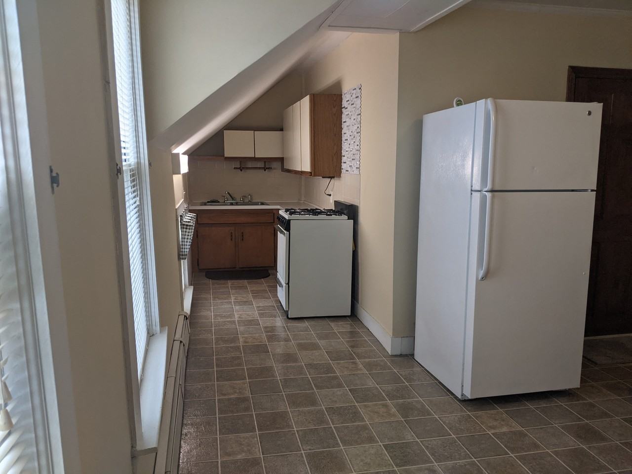 575 Mount Hope Ave #3 - Photo 3 of 15