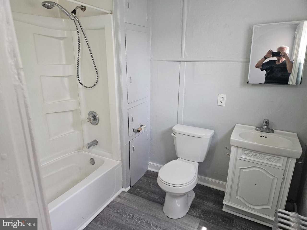812 Kohn St #NA - Photo 6 of 11