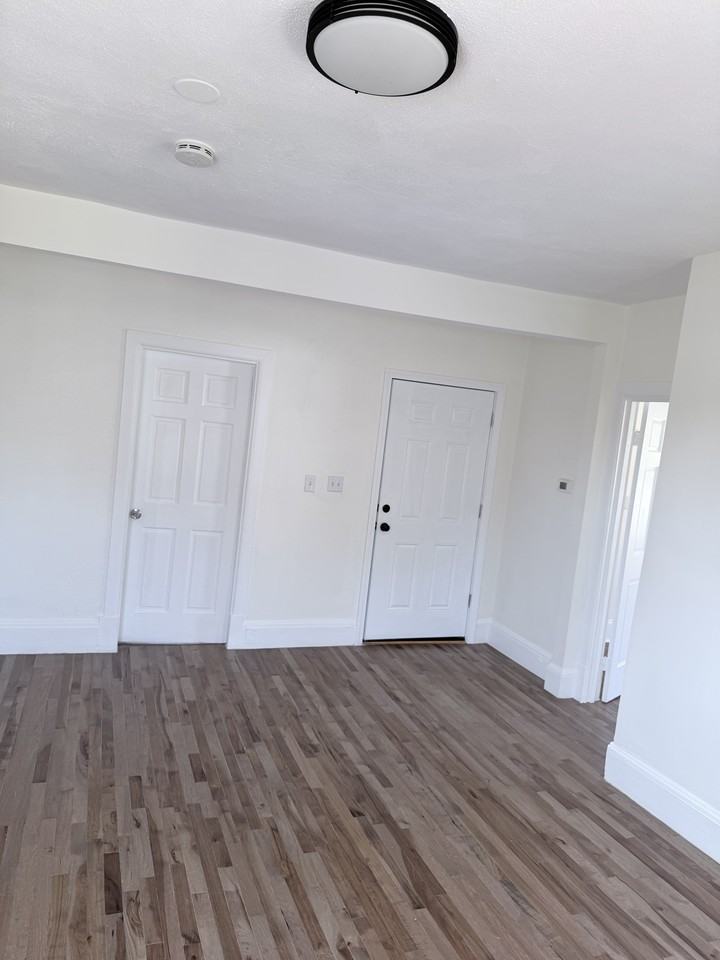 641 Walk Hill St #3 - Photo 6 of 17