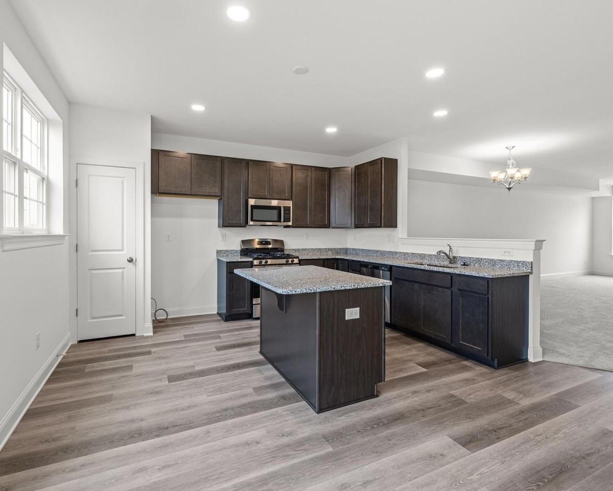 468 Rederick Ln - Photo 2 of 14