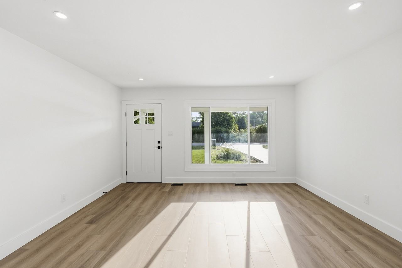 2416 S Audubon Rd #NA - Photo 6 of 16