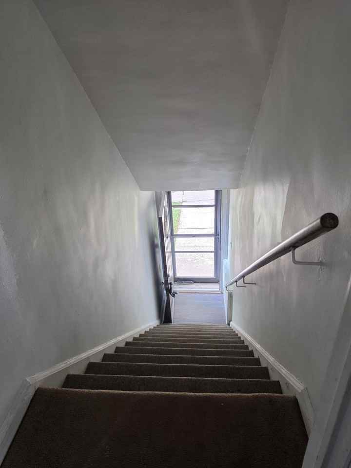 204 W Parkway Ave #B - Photo 2 of 13