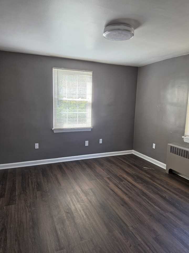 204 W Parkway Ave #B - Photo 7 of 13