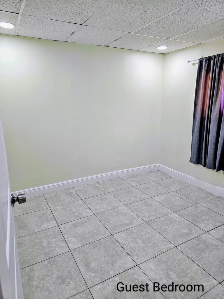 467 Sunset Dr #NA - Photo 5 of 6