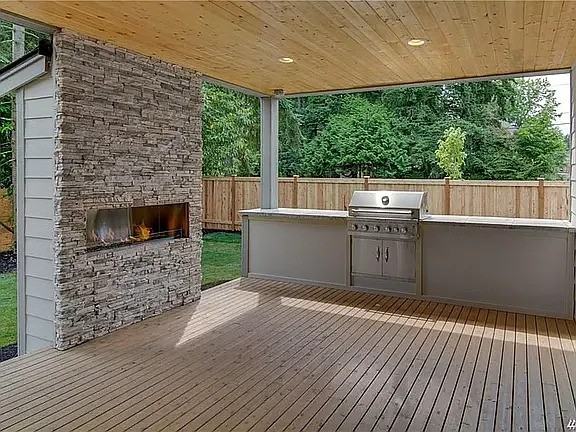 15202 Dayton Ave N #NA - Photo 7 of 10