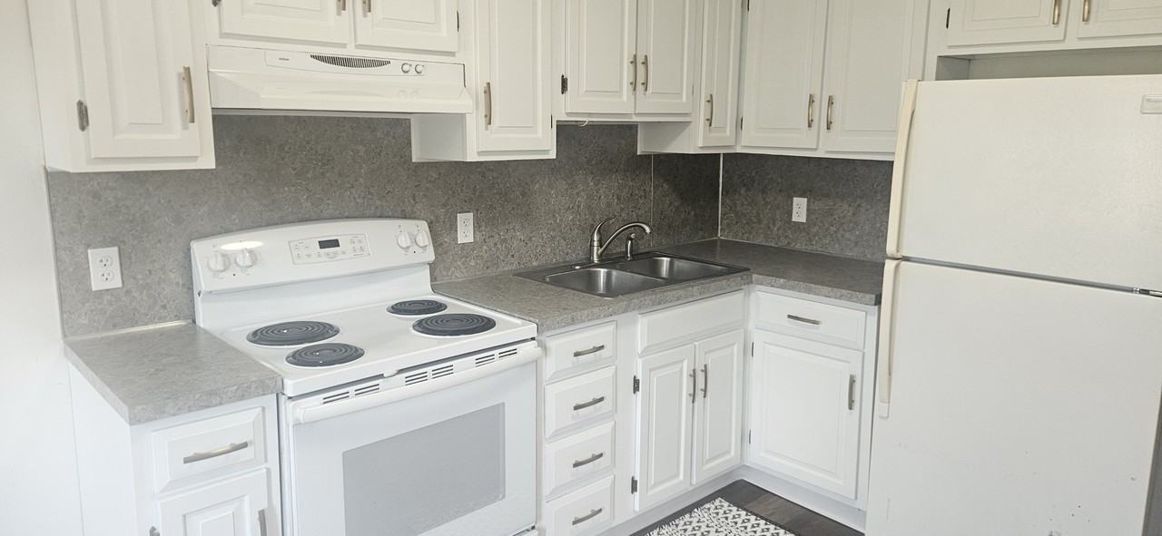 30 E Pine St #NA - Photo 3 of 13