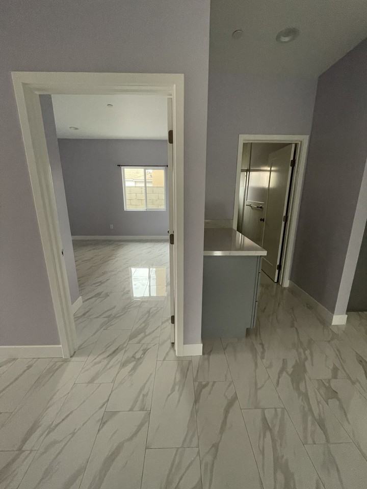3110 Sullivan Ave #NA - Photo 5 of 6