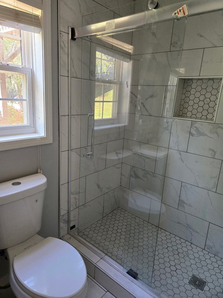 3595 Deep Cove Dr - Photo 5 of 19