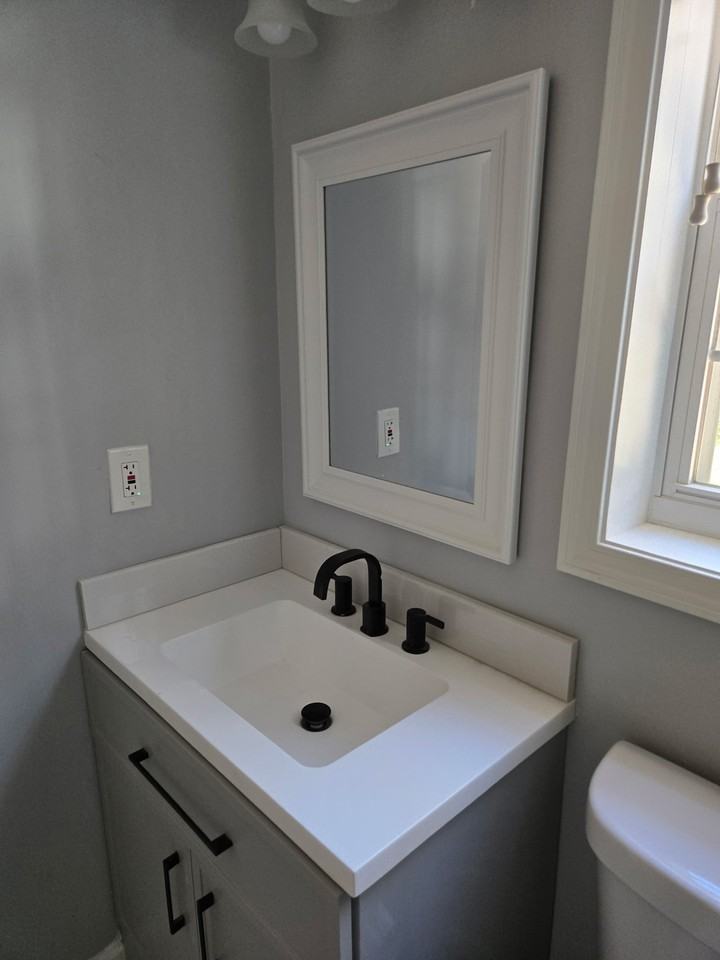 3595 Deep Cove Dr - Photo 6 of 19