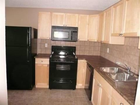 1819 41 St Se - Photo 5 of 12