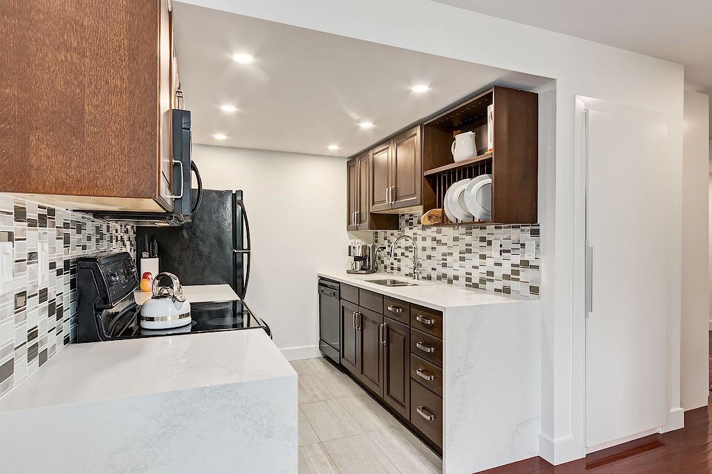 2214 14a St Sw - Photo 6 of 14