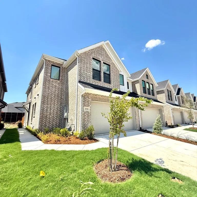 3729 Pierce Ln #3729 - Photo 3 of 21