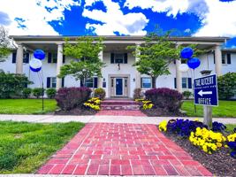 featured image of 1555 Eastland Pkwy