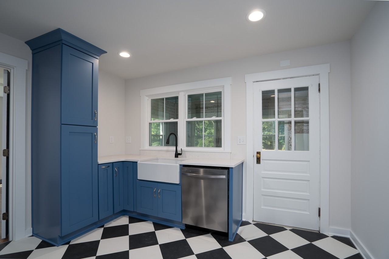 14925 N Old Statesville Rd #NA - Photo 7 of 20