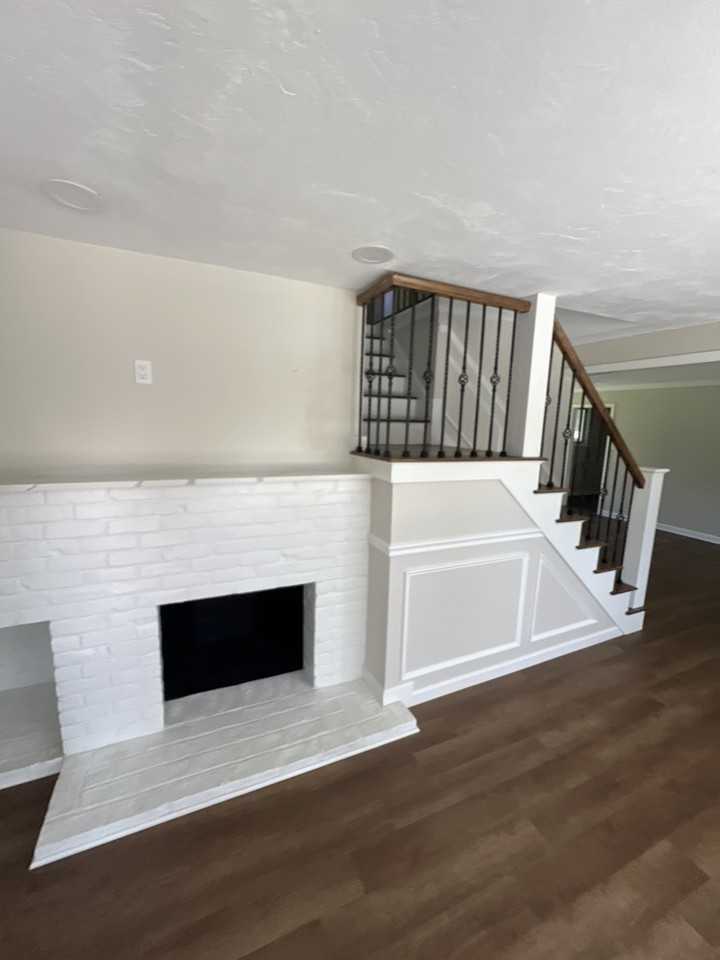 53 Crescent St #NA - Photo 3 of 8