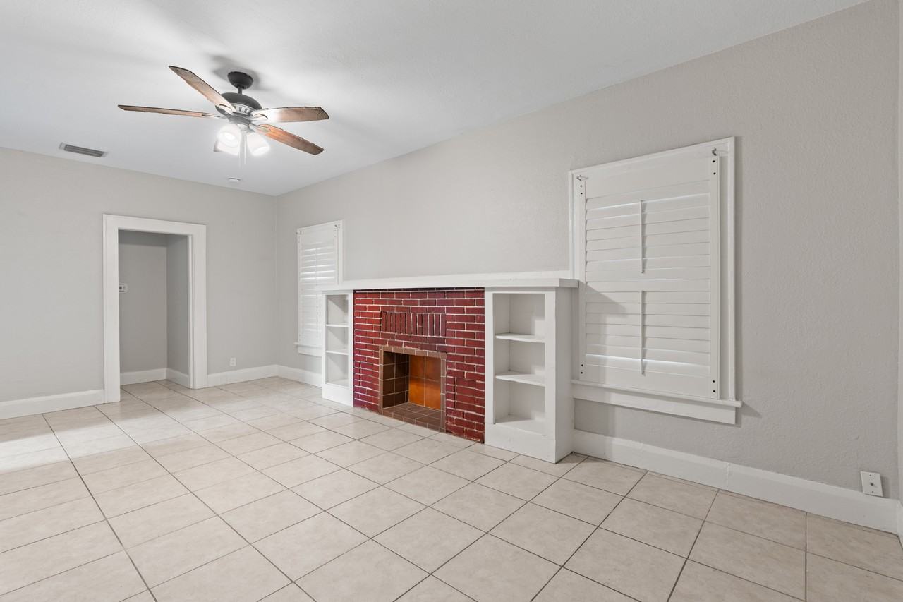 1718 4th Ave E #NA - Photo 5 of 27