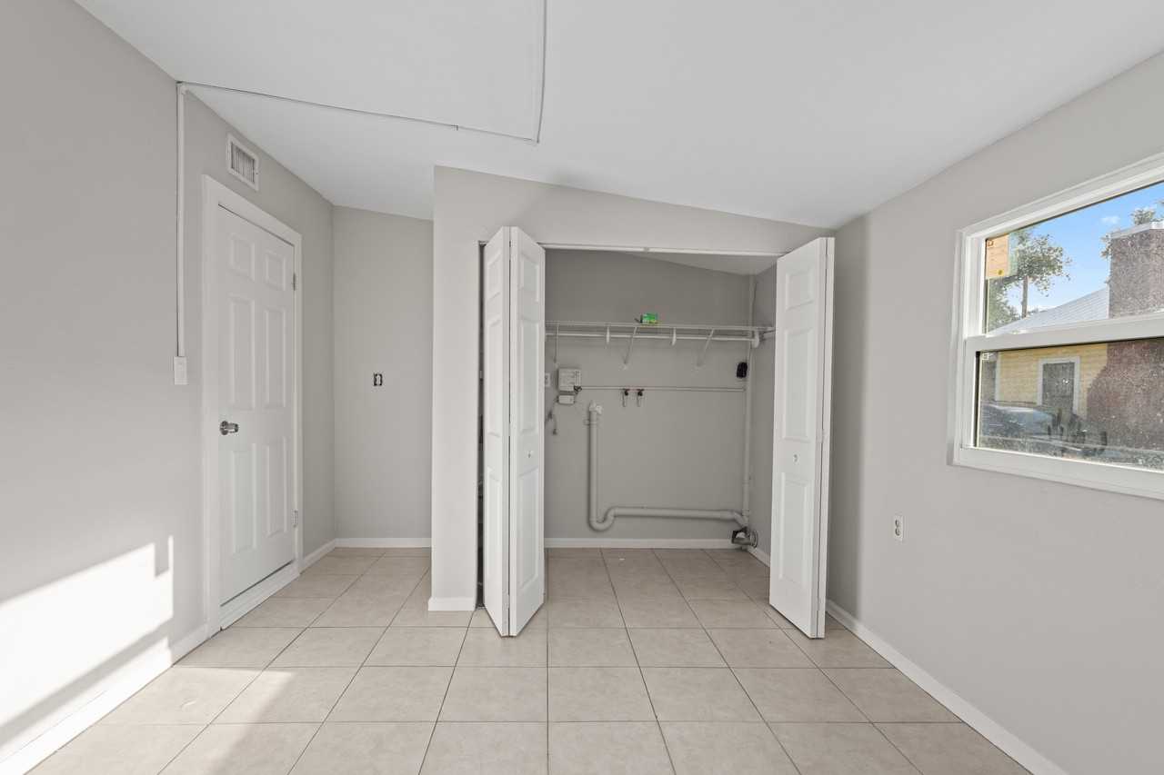 1718 4th Ave E #NA - Photo 7 of 27