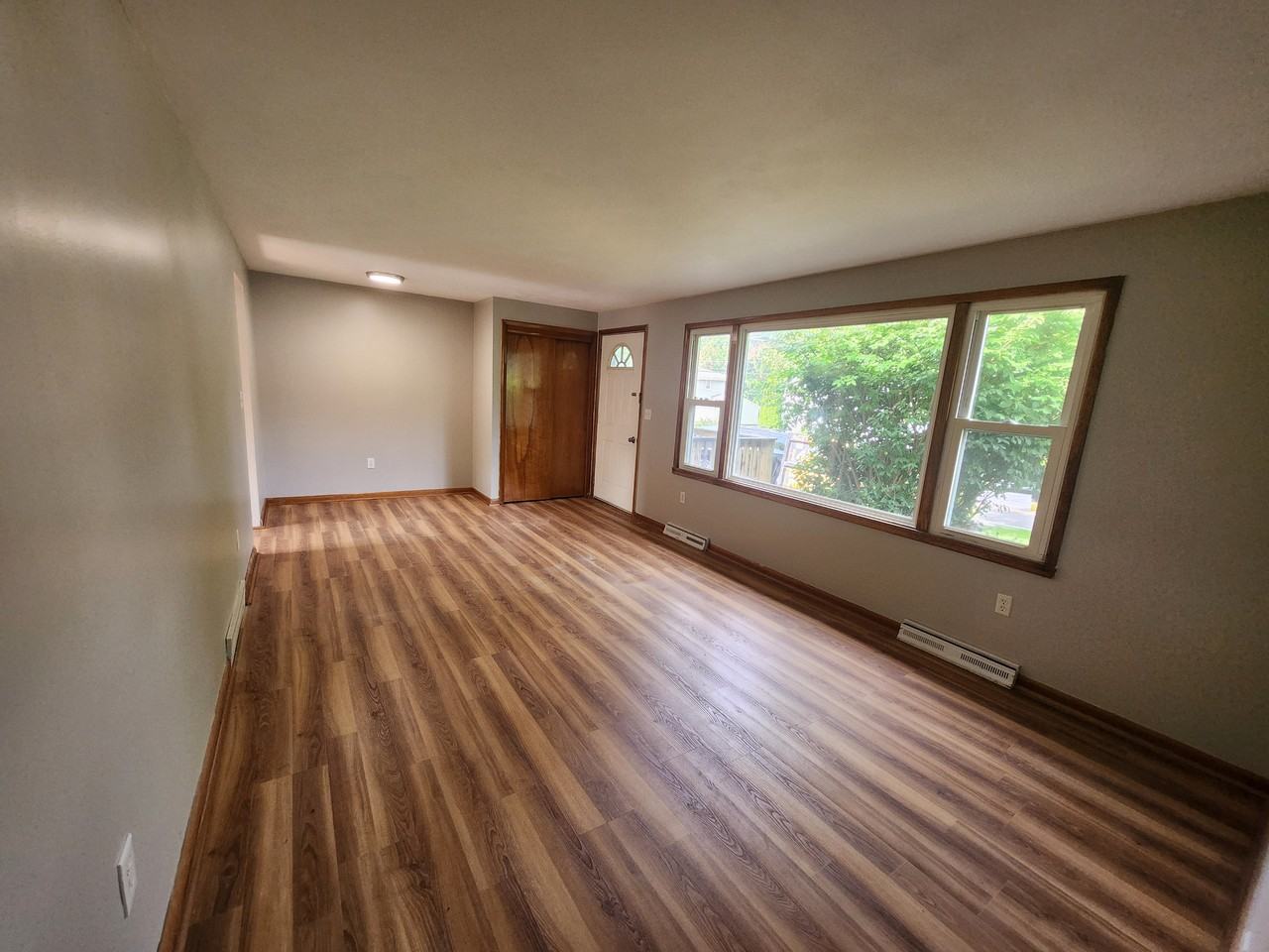200 Hamilton Rd #NA - Photo 2 of 10