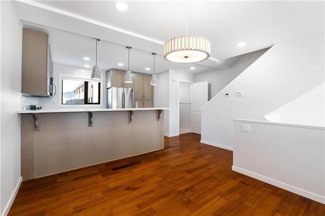1261 Lee Blvd - Photo 5 of 13