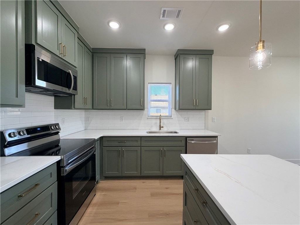 1308 W Beech Dr - Photo 6 of 24