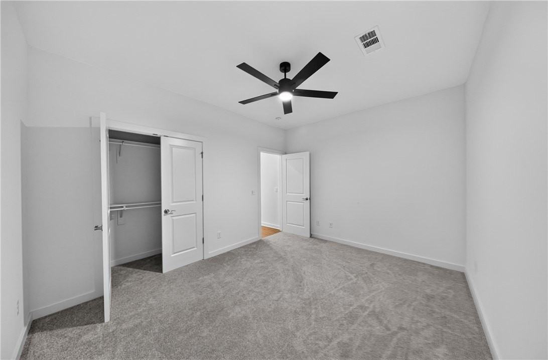441 Aster St - Photo 7 of 29